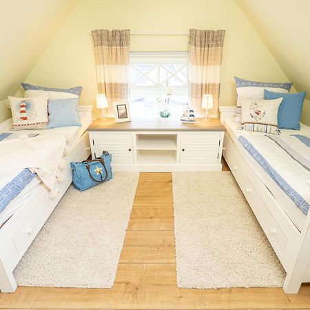 Ferienhaus Apfelbluete Zingst Luaran gambar
